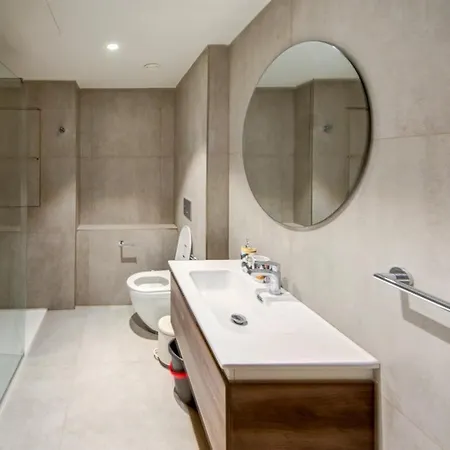 Mercury 217 - 2x Pool Cards Access & Shopping Mall