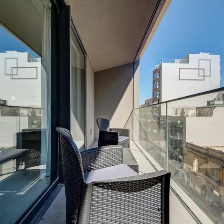 Mercury 217 - 2x Pool Cards Access & Shopping Mall