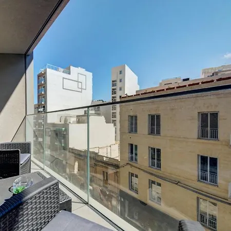 Mercury 217 - 2x Pool Cards Access & Shopping Mall Saint Julian's